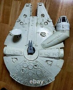 1979 Kenner Vintage Star Wars REDJ Millennium Falcon Millennium Falcon