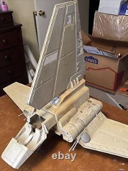 1984 VINTAGE STAR WARS RETURN OF THE JEDI IMPERIAL SHUTTLE withSTAND
