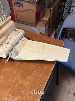 1984 VINTAGE STAR WARS RETURN OF THE JEDI IMPERIAL SHUTTLE withSTAND