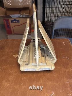 1984 VINTAGE STAR WARS RETURN OF THE JEDI IMPERIAL SHUTTLE withSTAND