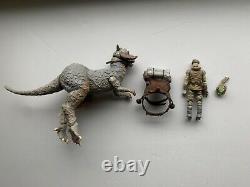 Star Wars The Vintage Collection Luke Skywalkers Tauntaun With Luke. Loose Rare