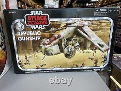 Star Wars Vintage Collection UNOPENED Toys R Us TRU Exclusive Republic Gunship