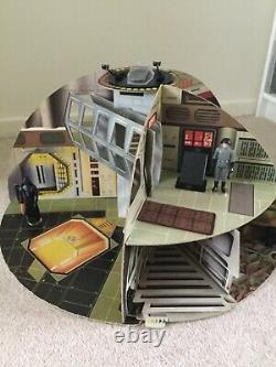 Star Wars Vintage Death Star Playset-Complete in Repro box + 4 vintage figures