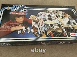 Star Wars Vintage Death Star Playset-Complete in Repro box + 4 vintage figures