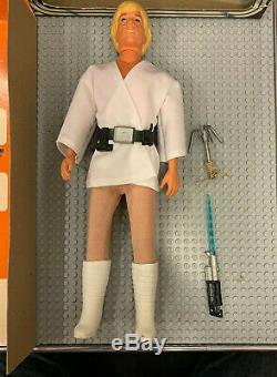 Vintage 1977 Star Wars Luke Skywalker Kenner 12 inch Figure NICE BOX great shape