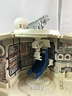 Vintage Kenner Star Wars Millennium Falcon(99%) with Han and Chewie (Complete)