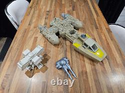 Vintage Kenner- Star Wars- Y-Wing Fighter Vehicle Ship 1983 incomplete