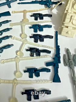 Vintage Star Wars Accessories Boba Fett Luke Skywalker Leia Stormtrooper