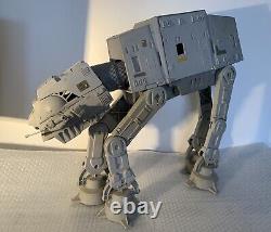 Vintage Star Wars Action Figures AT-AT Walker 1981 Kenner