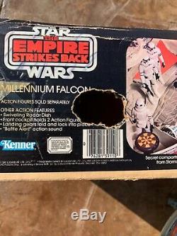 Vintage Star Wars ESB MILLENIUM FALCON BOXED Kenner 1981 Not Complete