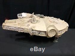 Vintage Star Wars Empire SB MILLENIUM FALCON BOXED Kenner 1981 Near Complete