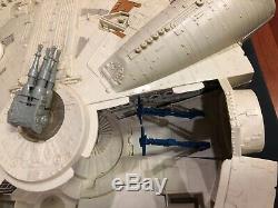 Vintage Star Wars Empire SB MILLENIUM FALCON BOXED Kenner 1981 Near Complete