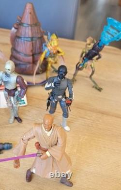 Vintage Star Wars Figures Hasbro Various. Accessories Guns Sabers Etc