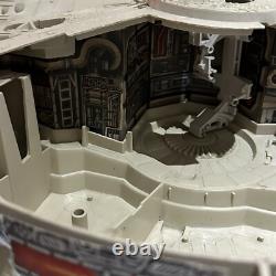Vintage Star Wars Kenner Millennium Falcon 1979 85% Complete In Good Condition