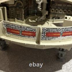 Vintage Star Wars Kenner Millennium Falcon 1979 85% Complete In Good Condition