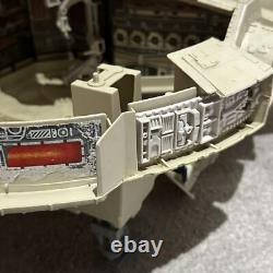 Vintage Star Wars Kenner Millennium Falcon 1979 85% Complete In Good Condition