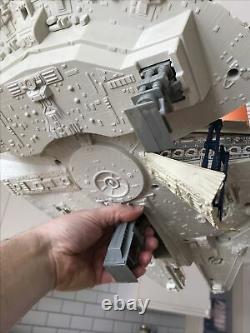 Vintage Star Wars Millenium Falcon 1979 All Original Great Condition