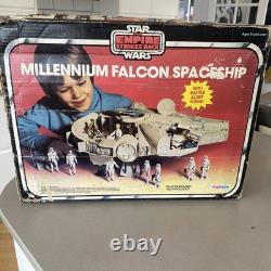 Vintage Star Wars Millennium Falcon 1979 Complete With Box & instructions