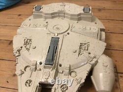 Vintage Star Wars Millennium Falcon Kenner 1979 Millenium Falcon