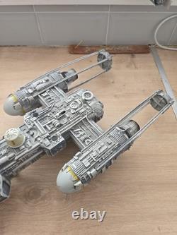 Vintage Star Wars Y-Wing Fighter 1999 Hasbro Rare Yellow Varient