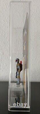 Vintage star wars kenner boba fett hk figure with display case mandalorian jedi