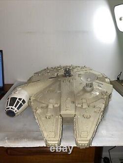 Vintage star wars millenium falcon 1979