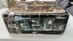 Boîte Vintage Kenner Star Wars Village Ewok