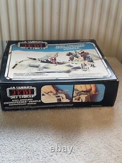 Boîte vintage Star Wars ROTJ Bi Logo Snowspeeder en état proche du MINT et fonctionnant