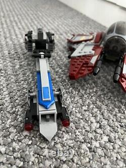 Clones De Lego Et Faisceau De Jedi