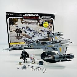 Collection Vintage Star Wars Vaisseau Starfighter N-1 du Mandalorien Grogu, R5-D4 en boîte