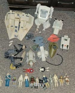 Collection de figurines d'action Kenner Star Wars vintage, accessoires et vaisseaux