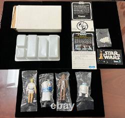 En français, cela se traduirait par : Ensemble complet de figurines vintage Star Wars de 1977, Luke Early Bird, scellé en usine dans des sacs.