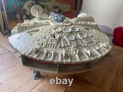 Faucon Millenium Star Wars Vintage 1978 Palitoy ESB en boîte