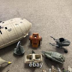 Figurines et Véhicules Vintage Star Wars Lot de 1977 à 1985