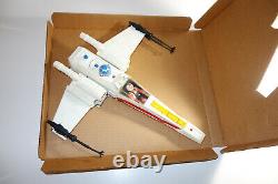 Kenner Star Wars X-wing Fighter Avec La Boîte Originale Plus Vintage Pilot Figurine