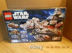 Lego Star Wars Frégate De La République 7964 Nouveau Scellé Voir Les Photos Pour L'état De La Boîte