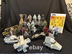 Lot de 23 figurines Star Wars vintage avec speeder bike complet et mini véhicules