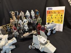 Lot de 23 figurines Star Wars vintage avec speeder bike complet et mini véhicules