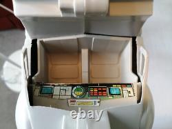 STAR WARS VINTAGE AT-AT Walker Kenner 1981 et 10 Figurines (4 complètes)