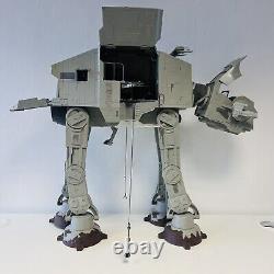 Star Wars AT-AT Collection Vintage Endor AT-AT Imperial Walker 2012 en boîte