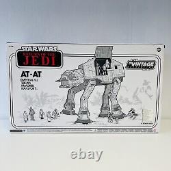 Star Wars AT-AT Collection Vintage Endor AT-AT Imperial Walker 2012 en boîte