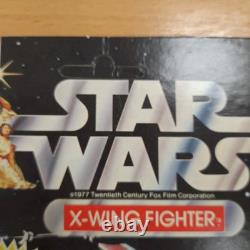 Star Wars / Chasseur X-Wing / Vintage 1977 / Métal Die Cast / Palitoy