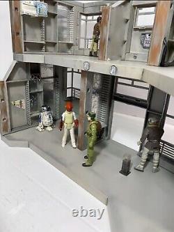 Star Wars Hoth Quartier Général des Rebelles Base Endor Jedi Empire Vintage Kenner 1/18