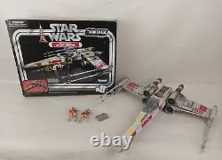 Star Wars La collection Vintage Le chasseur X-Wing de Luke Skywalker en boîte