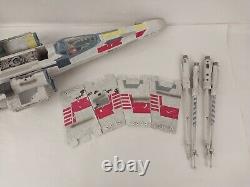 Star Wars La collection Vintage Le chasseur X-Wing de Luke Skywalker en boîte