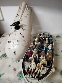 Star Wars Vaisseau de Transport Rebelle Vintage Kenner 1982 avec 32 Figurines Originales