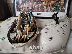 Star Wars Vaisseau de Transport Rebelle Vintage Kenner 1982 avec 32 Figurines Originales