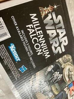 Star Wars Vintage Collection 3.75'' Millenium Falcon Jouets R Us Hasbro Bnib Rare