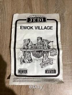 Village Ewok de Star Wars Vintage, en boîte, avec instructions