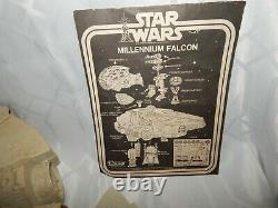 Vintage 1981 Kenner Star Wars Millenium Falcon Complet En Boîte. Génial